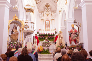 Il 5 di agosto In onore della Madonna delle Grazie e di San Sabino